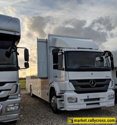 Mercedes Race transporter with 2500kg tail lift /Office & slide out