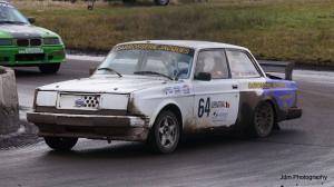 volvo 240 rallycross zonder motor en versnellingsbak