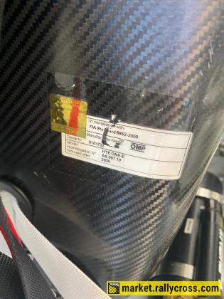 OMP HTE-One Carbon race seat